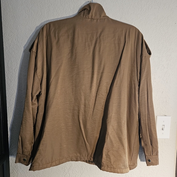 New with tags satin bomber jacket - Picture 2 of 3